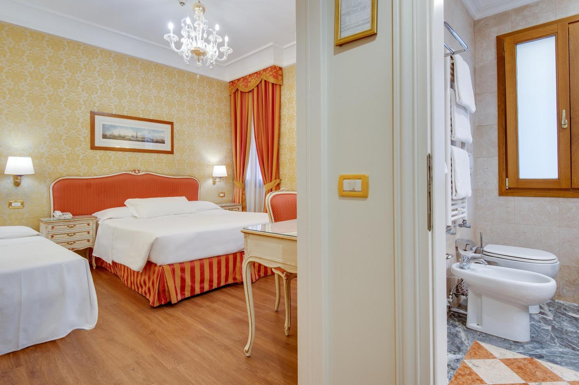 Hotel Antiche Figure Venesia Bagian luar foto