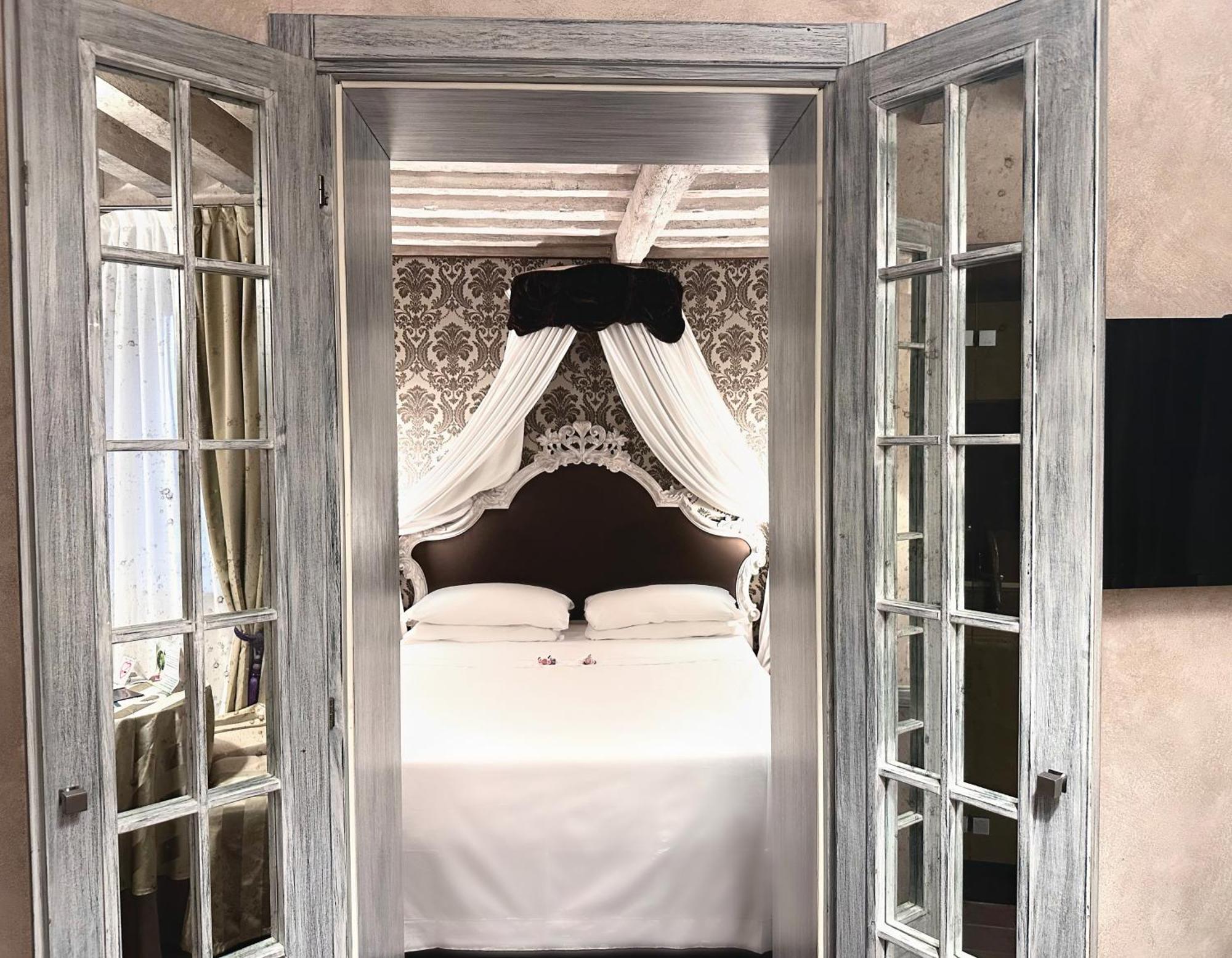 Hotel Antiche Figure Venesia Bagian luar foto
